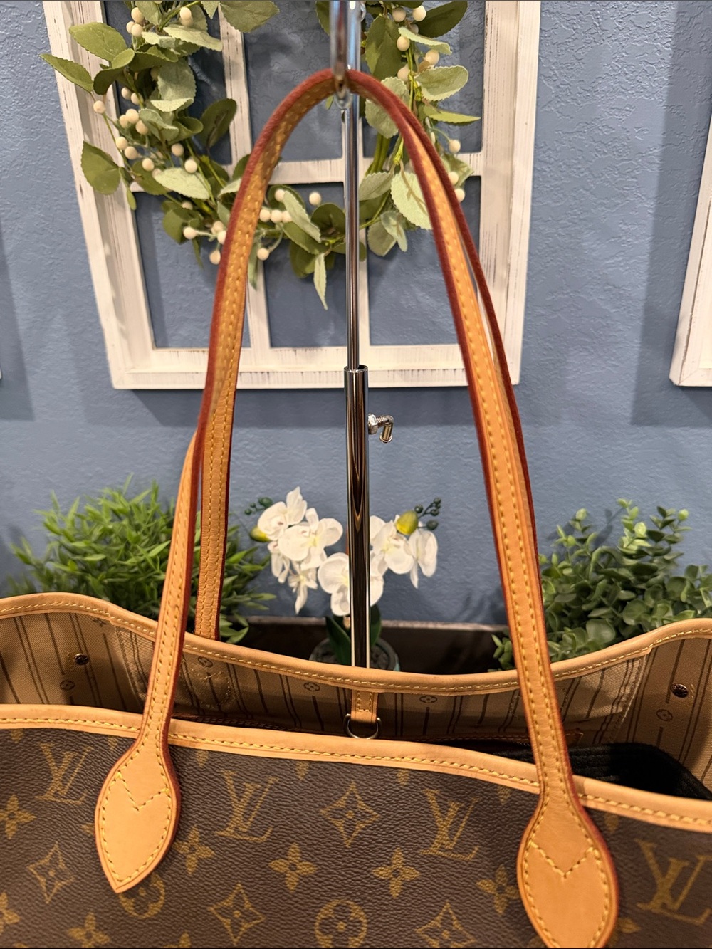 Authentic Louis Vuitton Never Full MM monogram - Picture 5 of 17